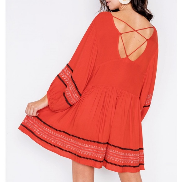 Embroidered Oversize Batwing Sleeves Peasant Dress - Picture 5 of 8